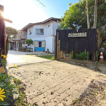 Casa Da Lagoa - Albatroz Hospedaria Imbituba  Buitenkant foto